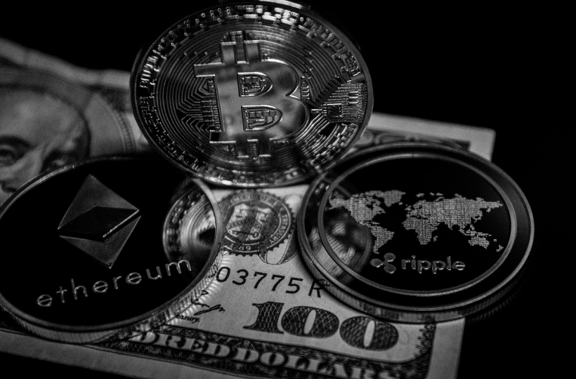 欧艺NFT聚合器App下载量突破500万：正式上线跨链铸造与拍卖功能