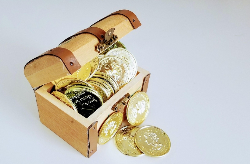 欧艺BTC屯币生息宝上线首日吸金2.1万枚BTC！年化收益率5.8%